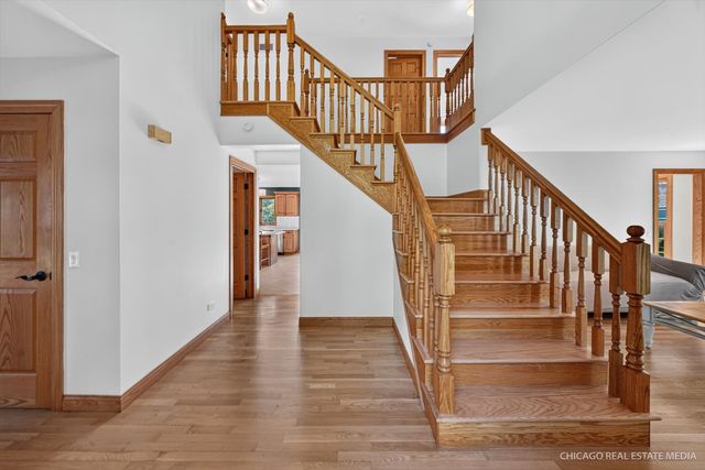5N672 Jens Jensen Lane, St. Charles, IL 60175