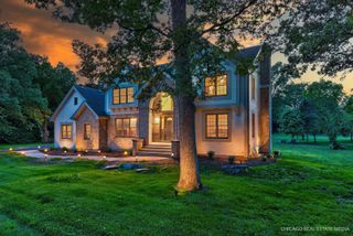 5N672 Jens Jensen Lane, St. Charles, IL 60175