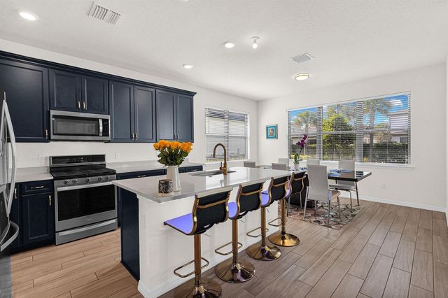 4471 Gramercy Drive, Oakland Park, FL 33309