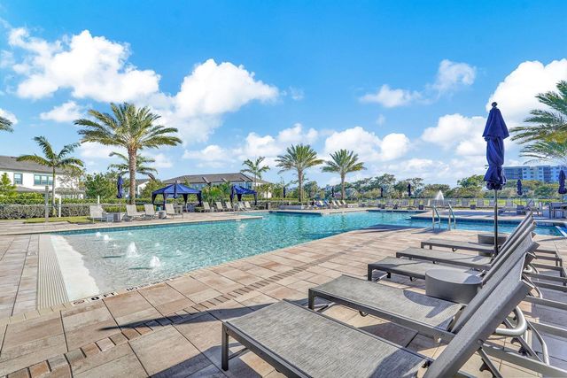 4471 Gramercy Drive, Oakland Park, FL 33309