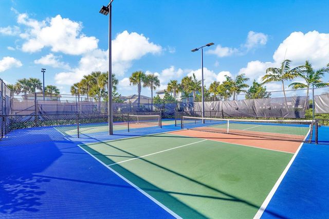 4471 Gramercy Drive, Oakland Park, FL 33309