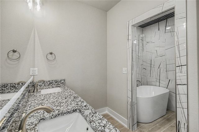 6801 SW Orange Avenue, Bentonville, AR 72715