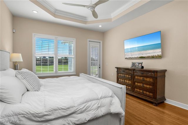 9261 Indigo Isle CT 202, Estero, FL 34135