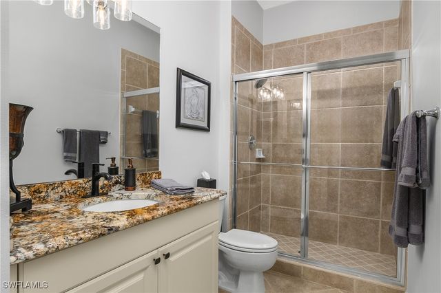 9261 Indigo Isle CT 202, Estero, FL 34135