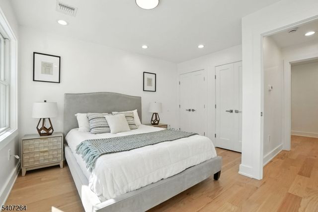 37 Cypress St, Millburn Twp., NJ 07041