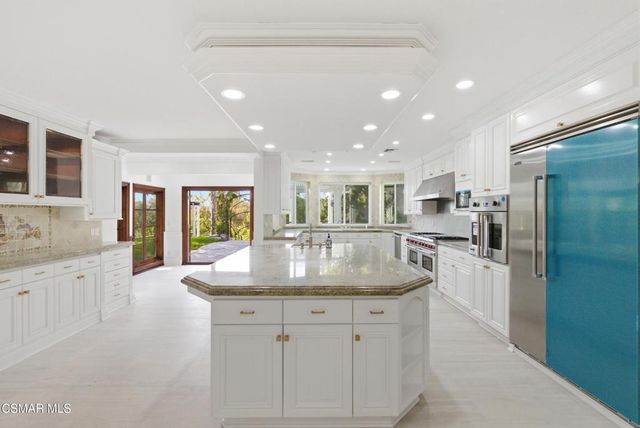 24756 Eilat Street, Woodland Hills, CA 91367