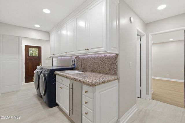 24756 Eilat Street, Woodland Hills, CA 91367