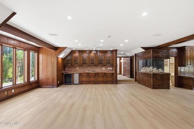 24756 Eilat Street, Woodland Hills, CA 91367
