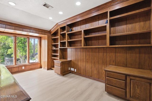 24756 Eilat Street, Woodland Hills, CA 91367
