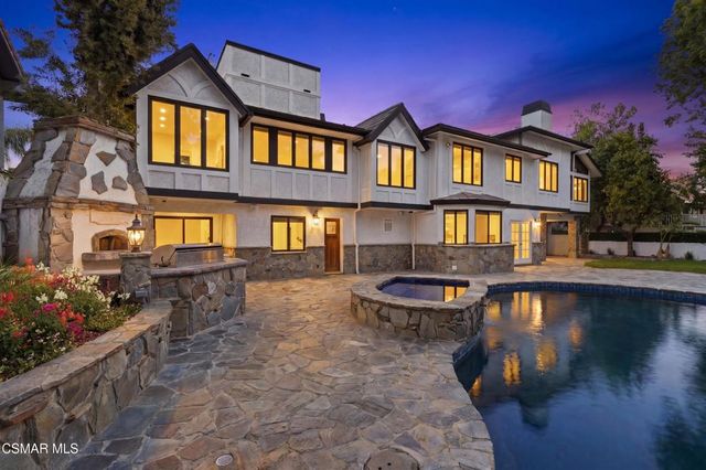 24756 Eilat Street, Woodland Hills, CA 91367