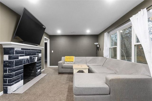 4715 Cleveland Avenue, Kansas City, KS 66104