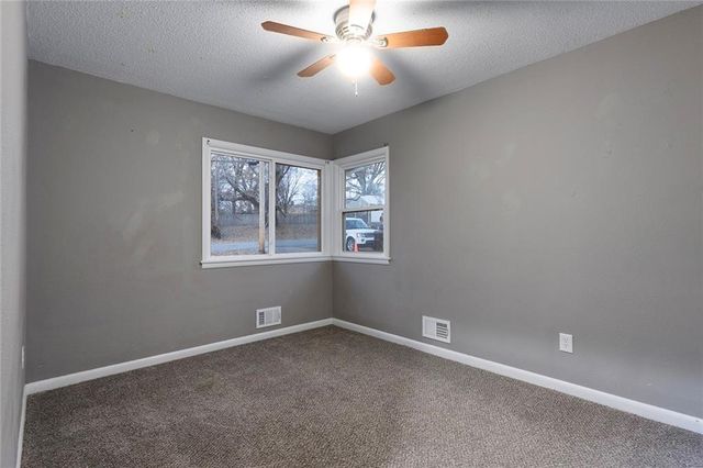 4715 Cleveland Avenue, Kansas City, KS 66104