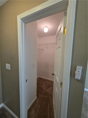 7067 Brookview Circle, Riverdale, GA 30274