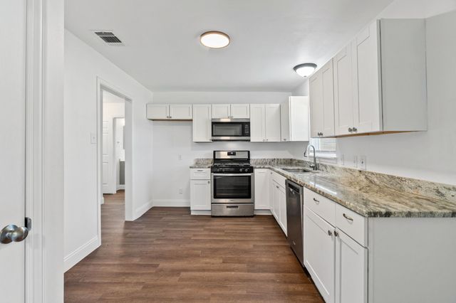 1806 Wellington Street, Greenville, TX 75401