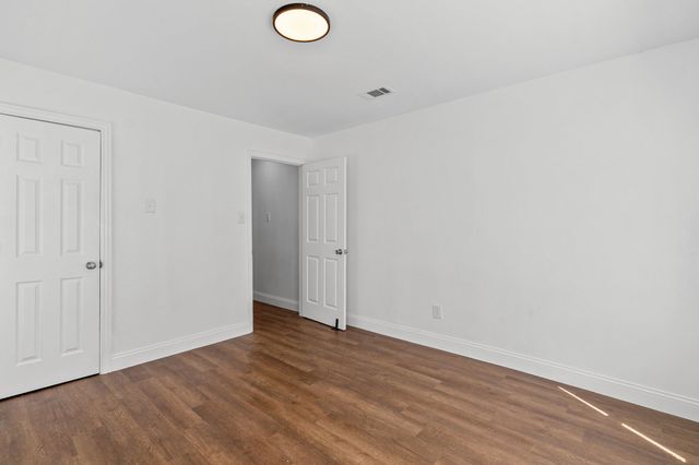 1806 Wellington Street, Greenville, TX 75401