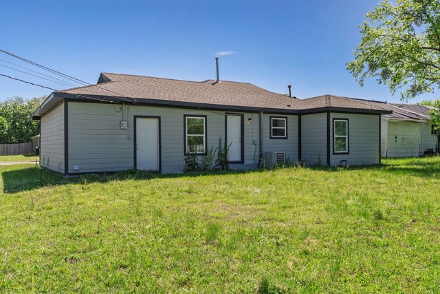 1806 Wellington Street, Greenville, TX 75401