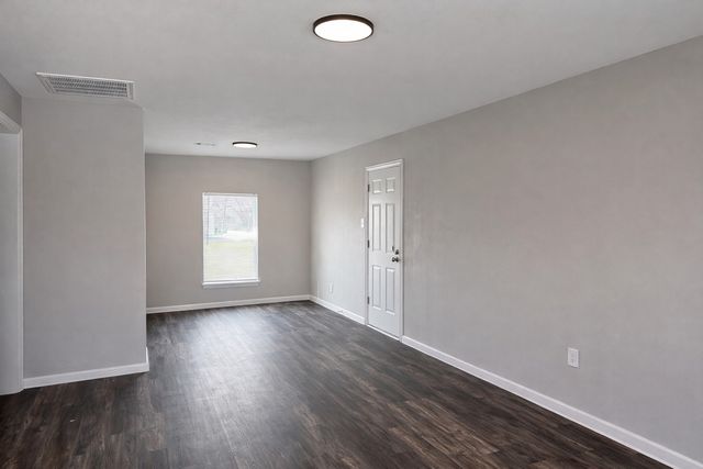 1806 Wellington Street, Greenville, TX 75401