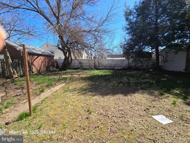 517 E BROWN ST, Hamilton, NJ 08610