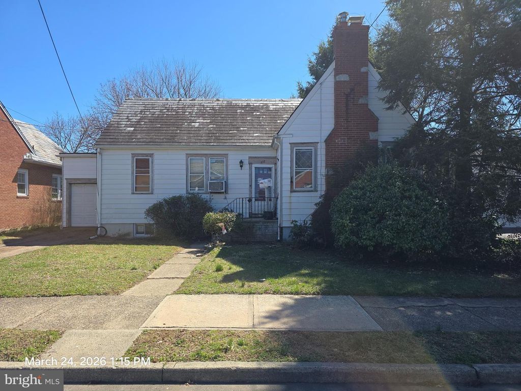 517 E BROWN ST, Hamilton, NJ 08610