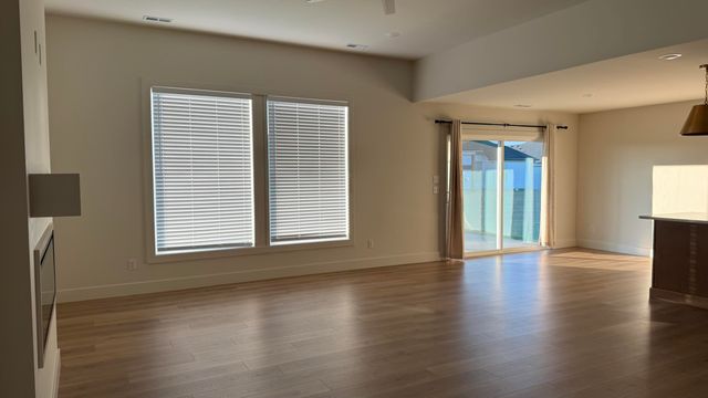 5313 MAKANA LN, Columbia, MO 65203