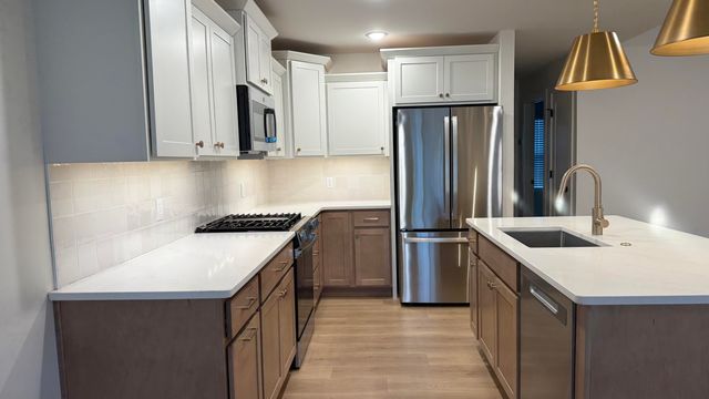 5313 MAKANA LN, Columbia, MO 65203