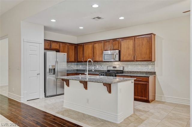 8117 SLATE FALLS Street, North Las Vegas, NV 89085