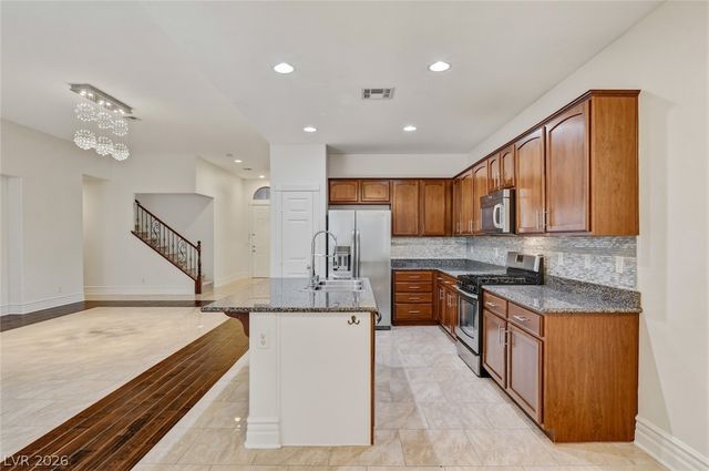 8117 SLATE FALLS Street, North Las Vegas, NV 89085