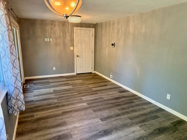 204 W Trenton Street, Sharpsville, IN 46068