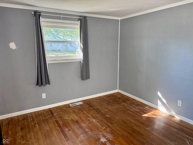 204 W Trenton Street, Sharpsville, IN 46068