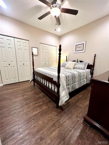 1809A Historic 66, Waynesville, MO 65583