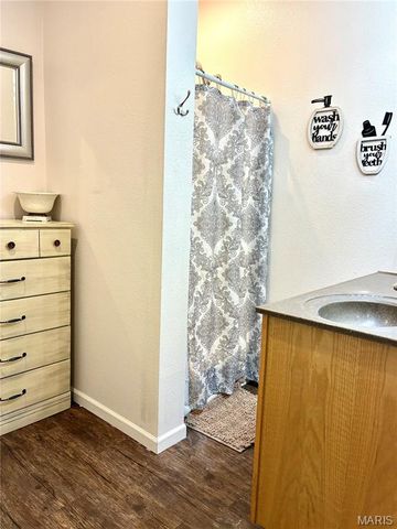 1809A Historic 66, Waynesville, MO 65583