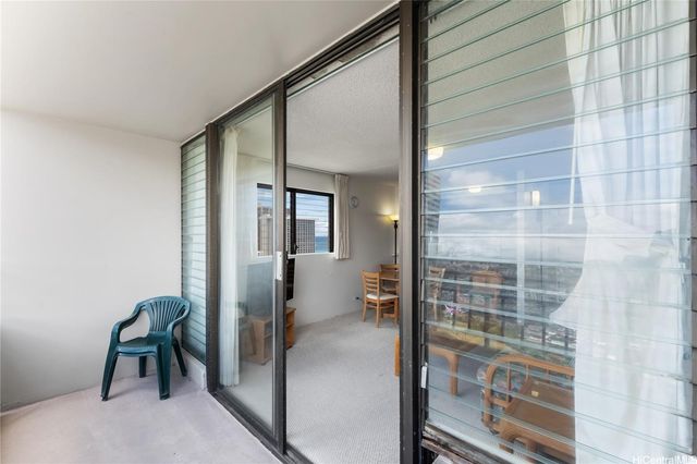 2240 Kuhio Avenue 2405, Honolulu, HI 96815