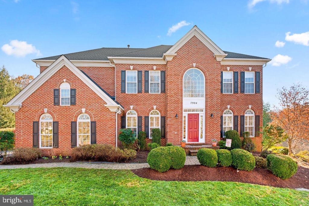 7904 WINDSOR KNOLL LANE, Laytonsville, MD 20882