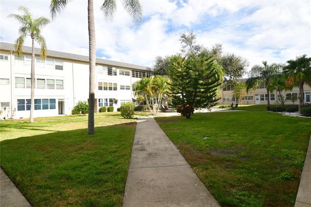 1225 58TH STREET N 203A, St Petersburg, FL 33710