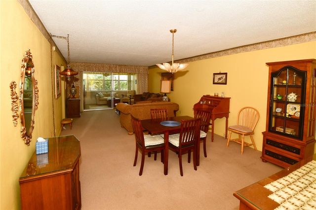 1225 58TH STREET N 203A, St Petersburg, FL 33710