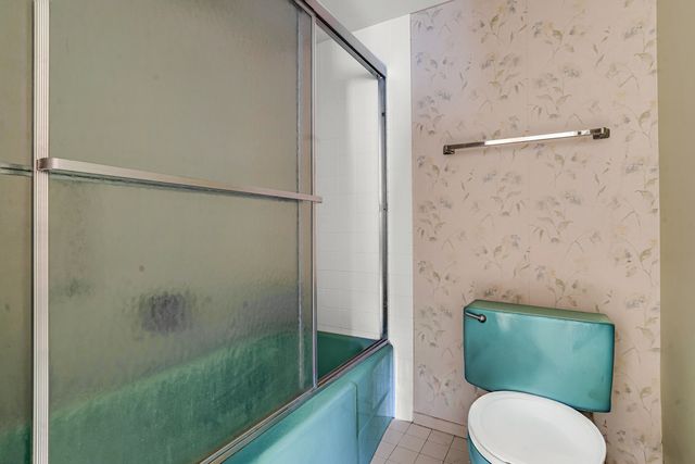 224 N Kenilworth Avenue 4D, Oak Park, IL 60302