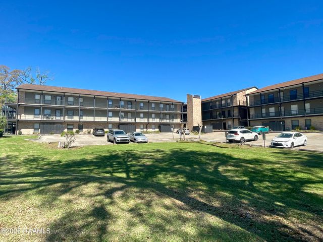 701 S College Road Apt 215, Lafayette, LA 70503