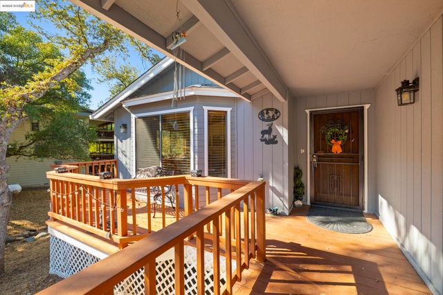 20747 Rising Hill Cir, Groveland, CA 95321