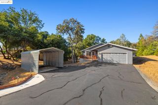 20747 Rising Hill Cir, Groveland, CA 95321