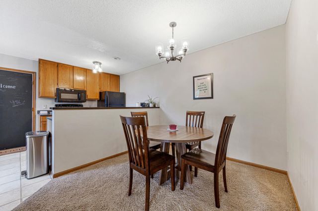 11 Restless Court, Mankato, MN 56003