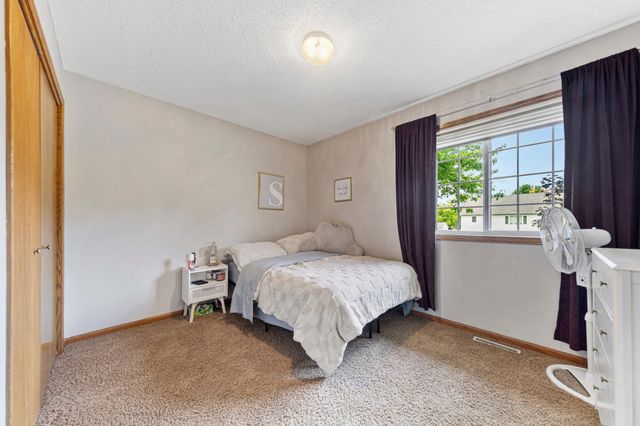 11 Restless Court, Mankato, MN 56003