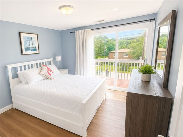 57 Saybrook Avenue, Narragansett, RI 02882