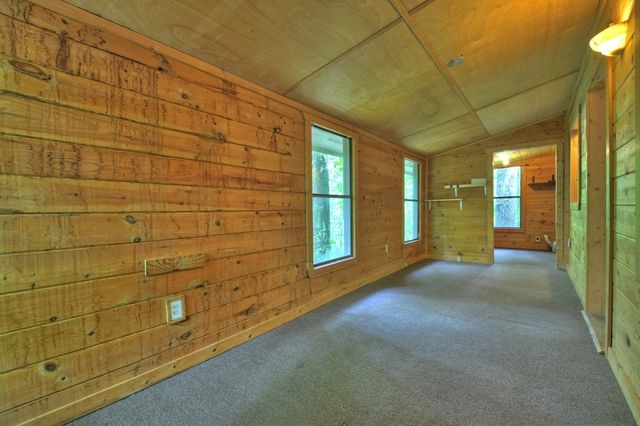 94 Woodglen Court, Ellijay, GA 30540