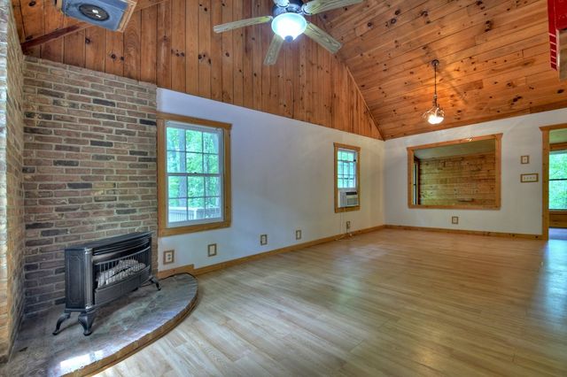 94 Woodglen Court, Ellijay, GA 30540