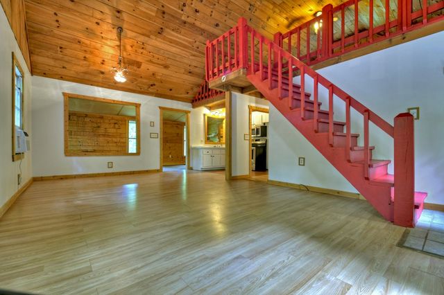 94 Woodglen Court, Ellijay, GA 30540