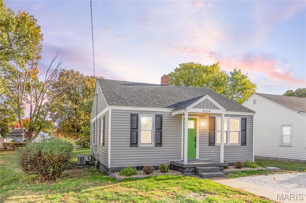 604 W Spruce Street, Jerseyville, IL 62052