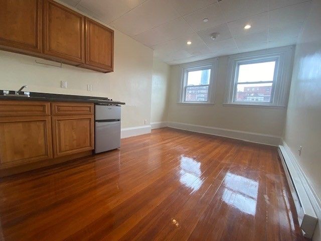 506 Beacon 13, Boston, MA 02215