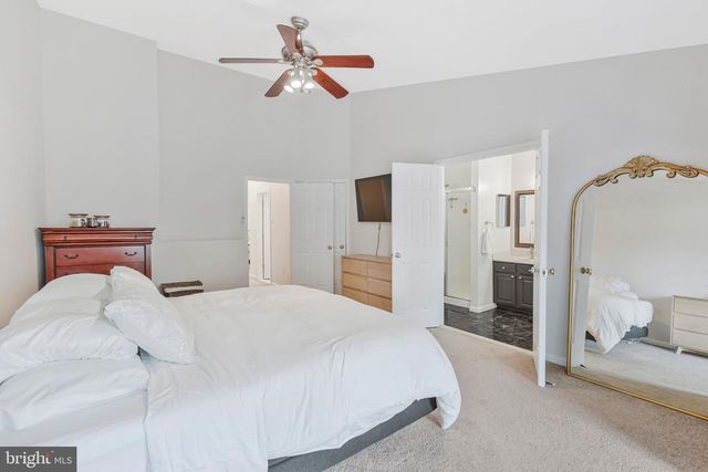 5185 BALLYCASTLE CIR, Alexandria, VA 22315