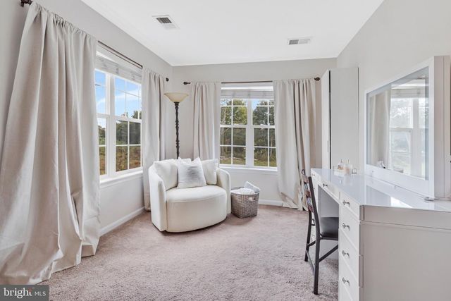 5185 BALLYCASTLE CIR, Alexandria, VA 22315