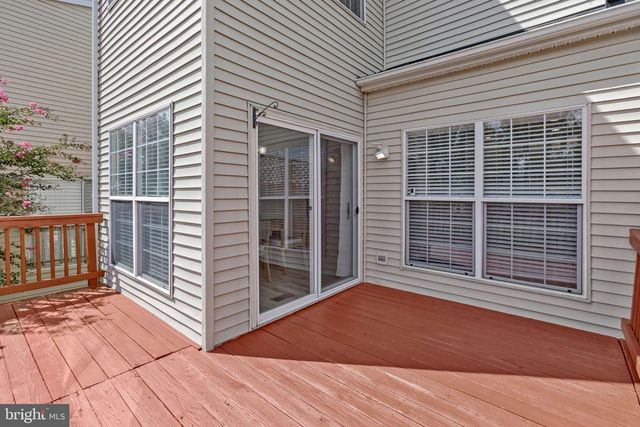 5185 BALLYCASTLE CIR, Alexandria, VA 22315